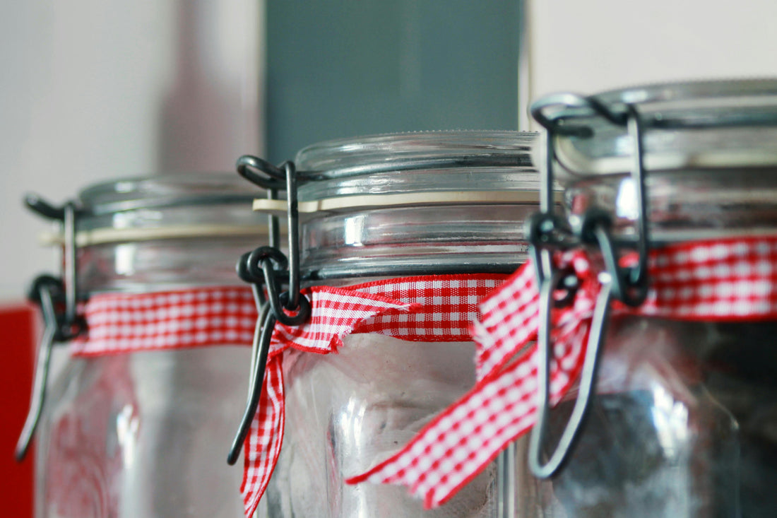 wholesale glass jars with lids