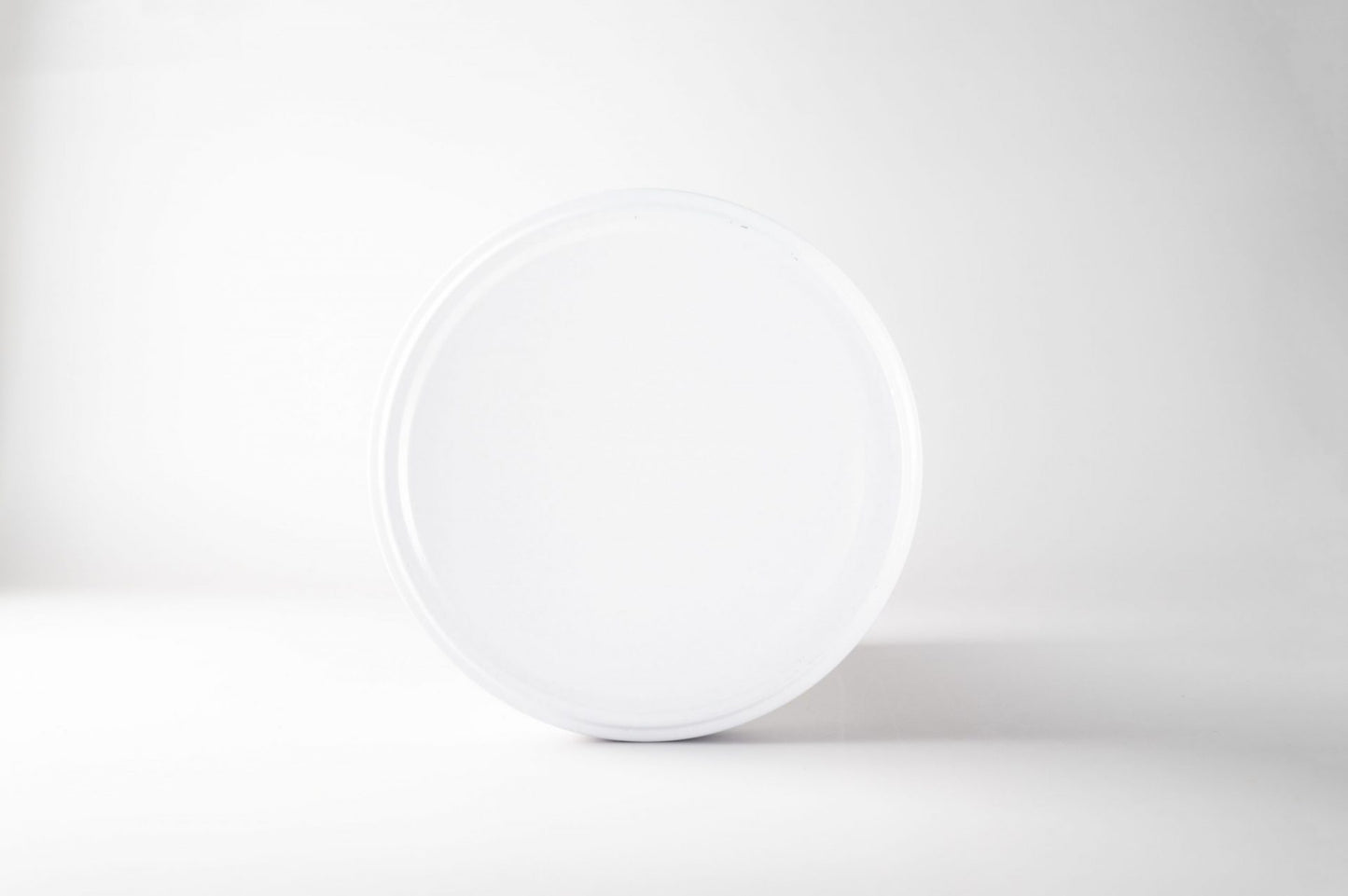 110mm White Twist Off Lids