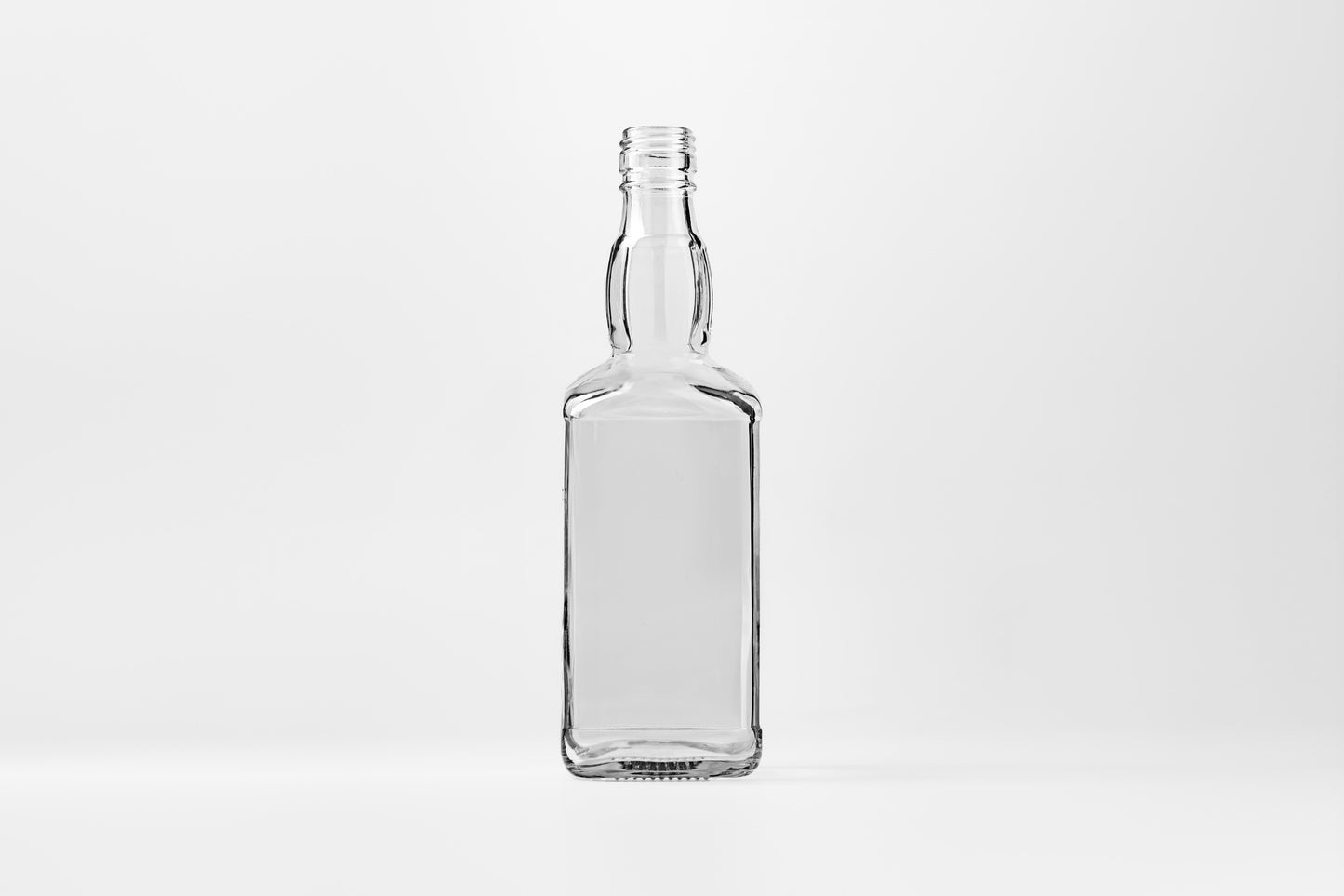 500ml Whiskey Glass Bottle - Southern Jar Company Ltd
