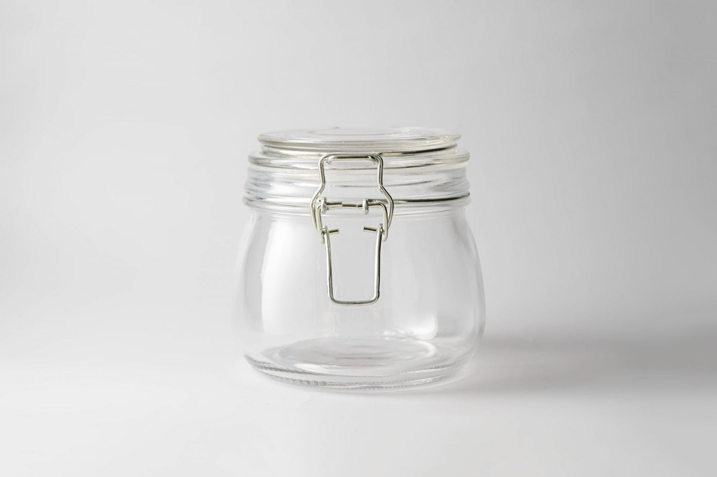 Glass storage jar 200 ml.