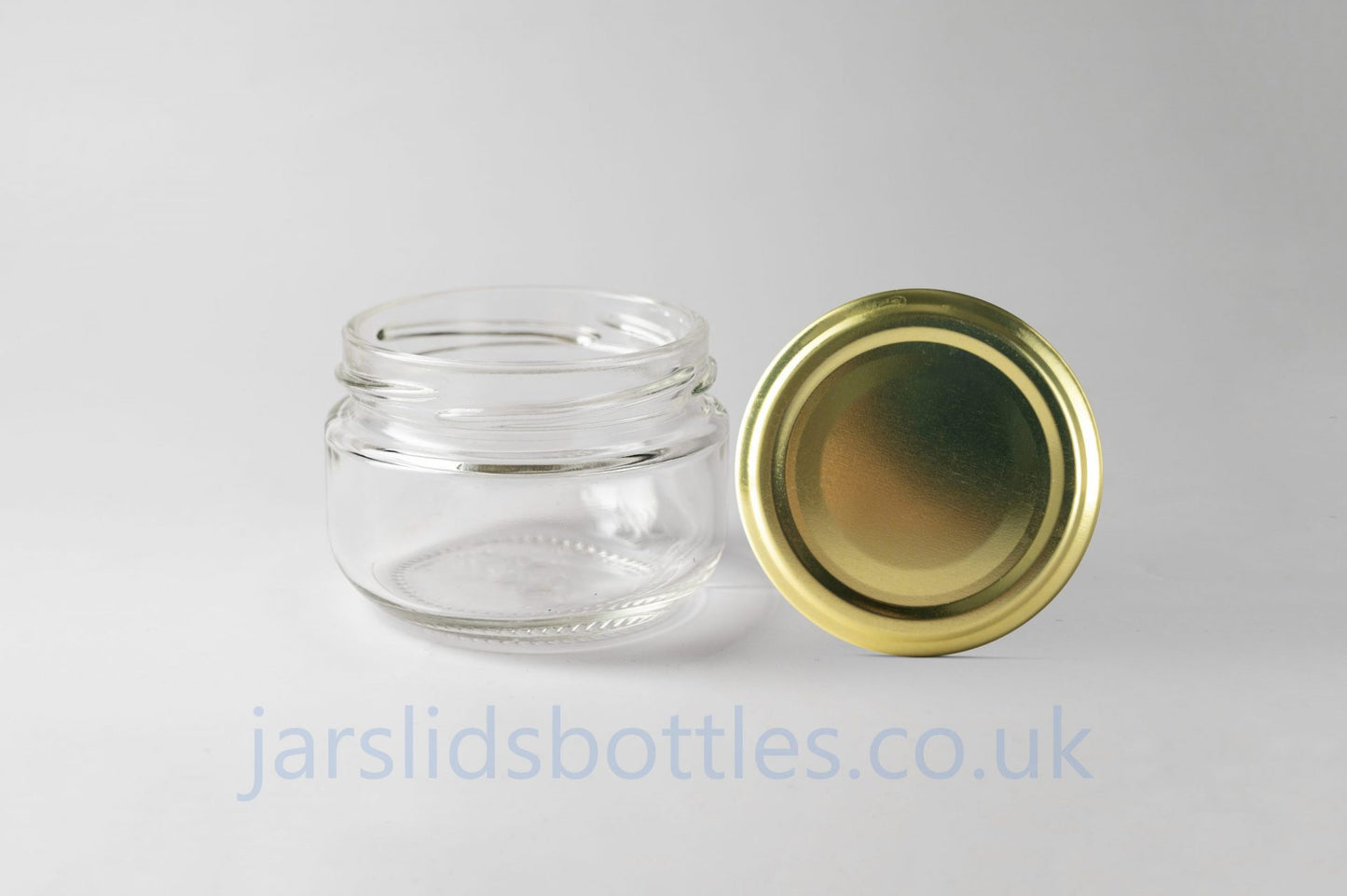 Glass jar 100 ml Caviar. Variety of lids included.