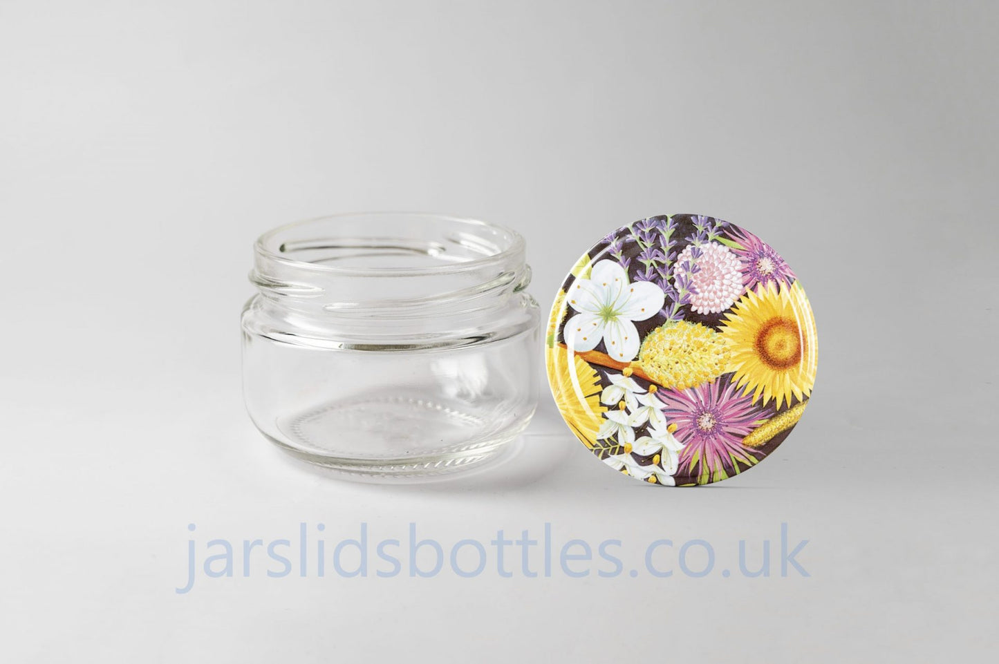 Glass jar 100 ml Caviar. Variety of lids included.