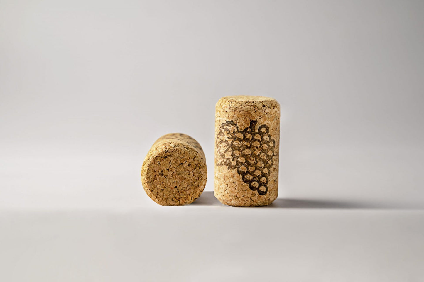 Wine Bottles Agglomerated Cork Stopper 23/38 with Grape