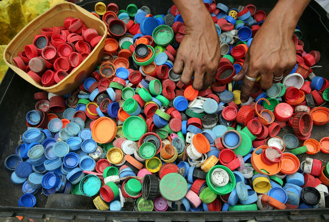 Recycling Bottle Lids? What You Must Know About Lids for Glass Bottles.