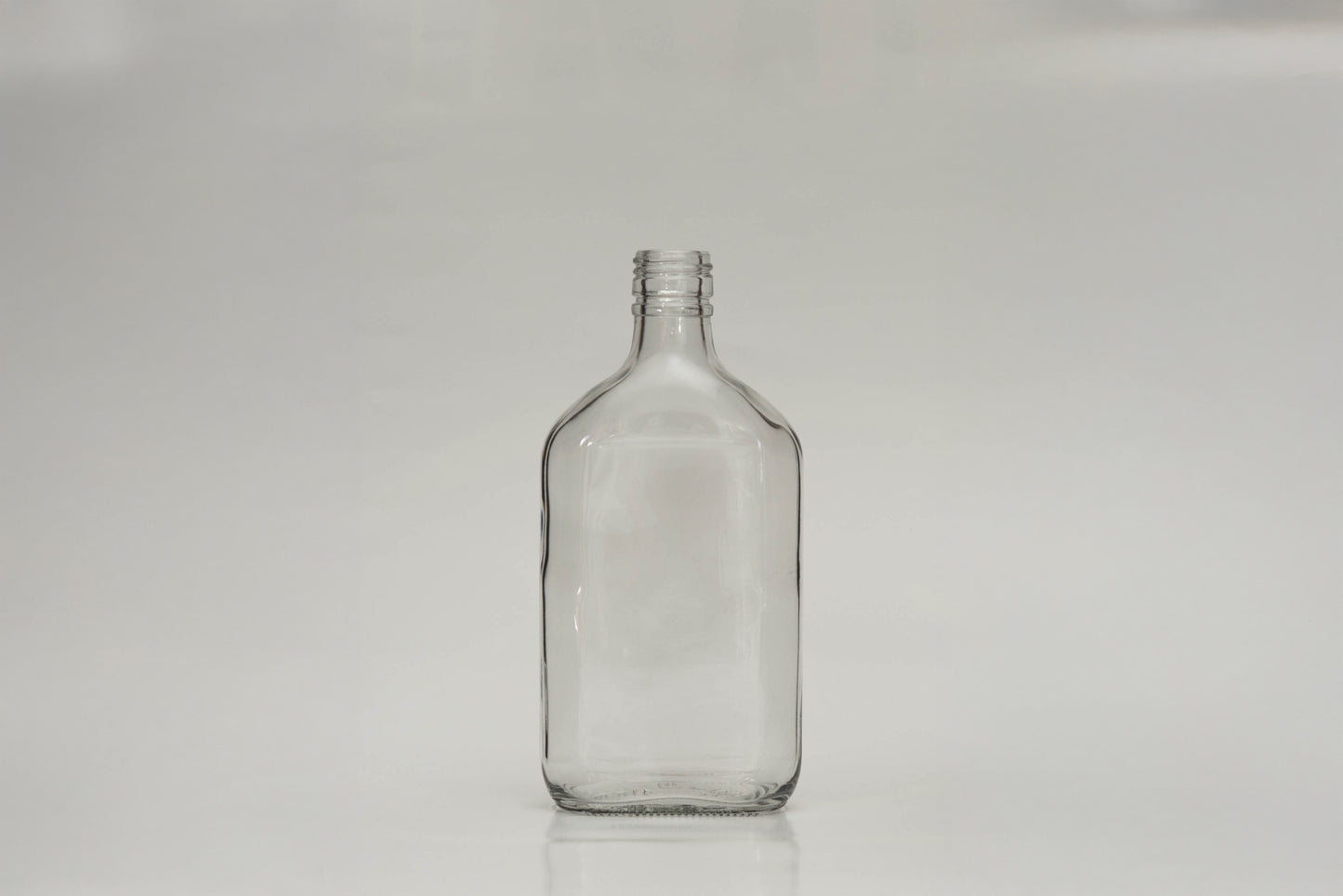 200ml Glass Bottle Flask (68.5 mm)