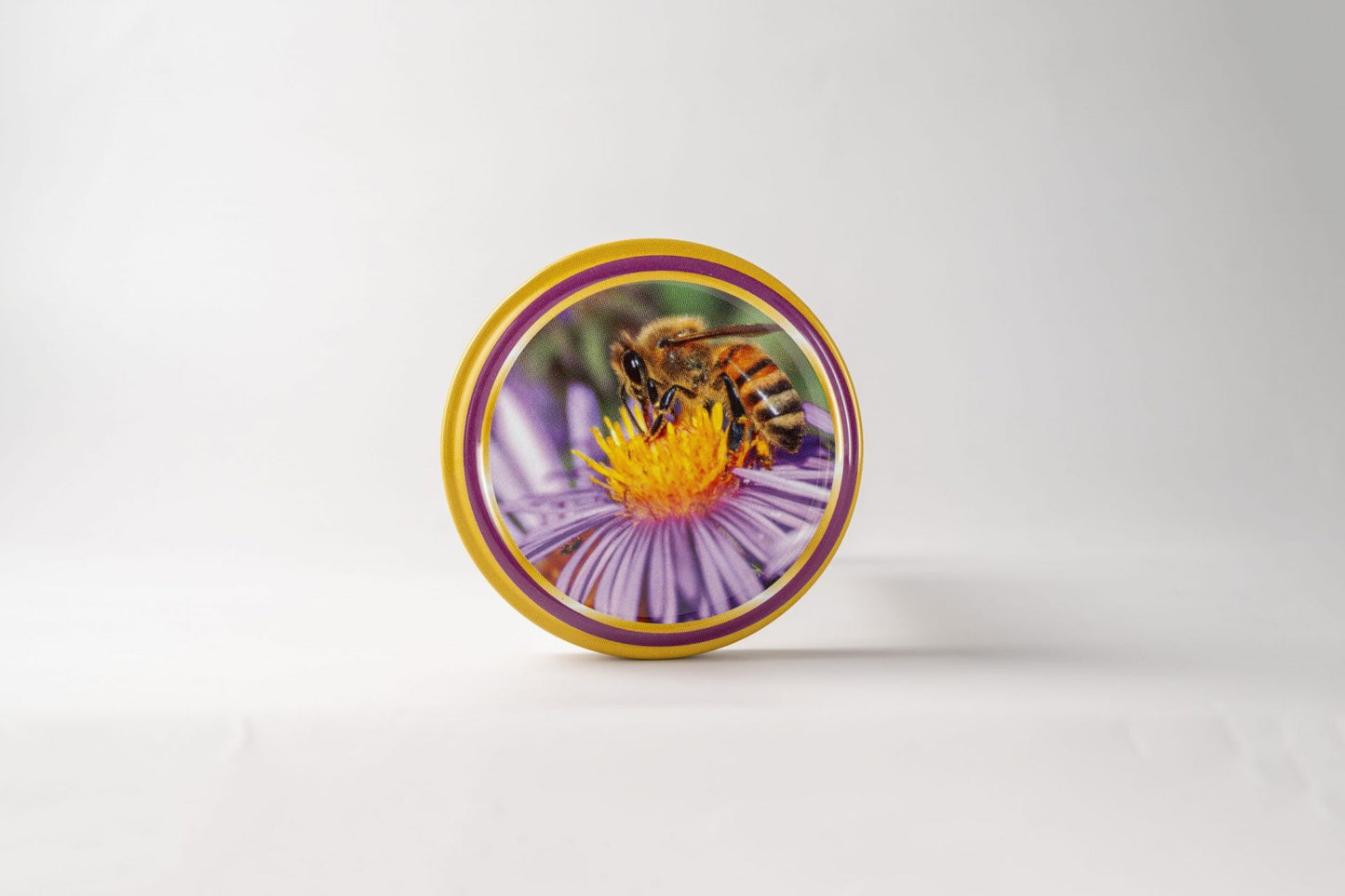 66mm Violet Bee Twist Off Lids