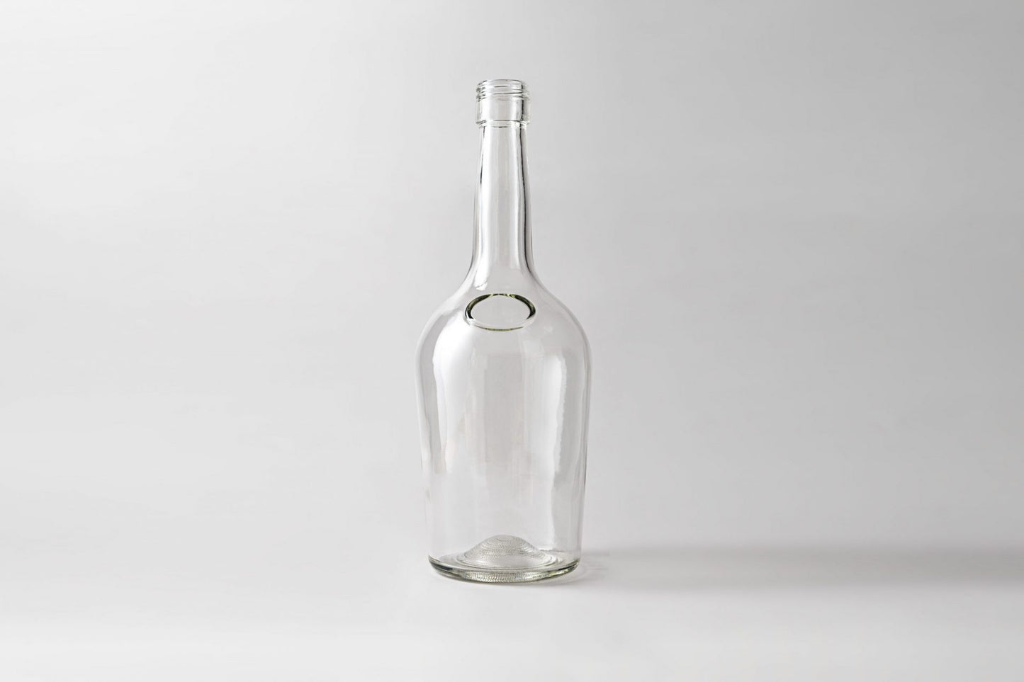 Glass bottle 700 ml Brandy. Coming with stoppers. 