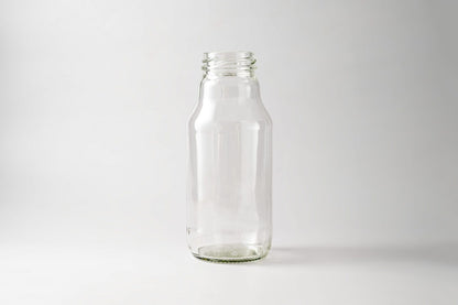 Glass bottle 330 ml Soczek. Lids included.