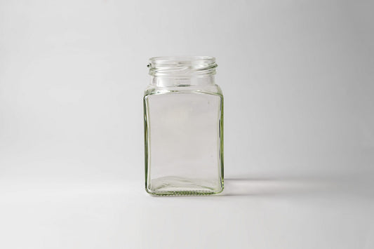 Glass jar 260 ml Square. Lids included.