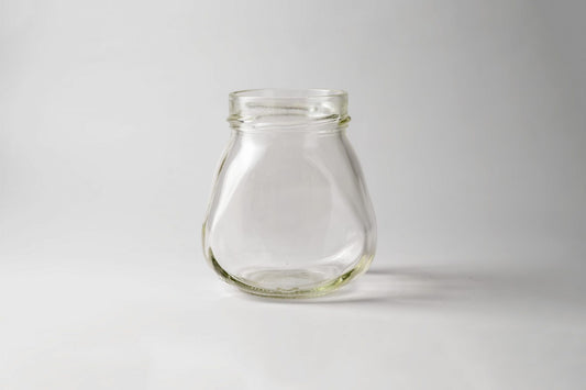 Glass jar 300 ml Mielle. Lids included.