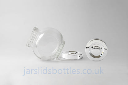 Glass jar 180 ml Oval. Lids included.