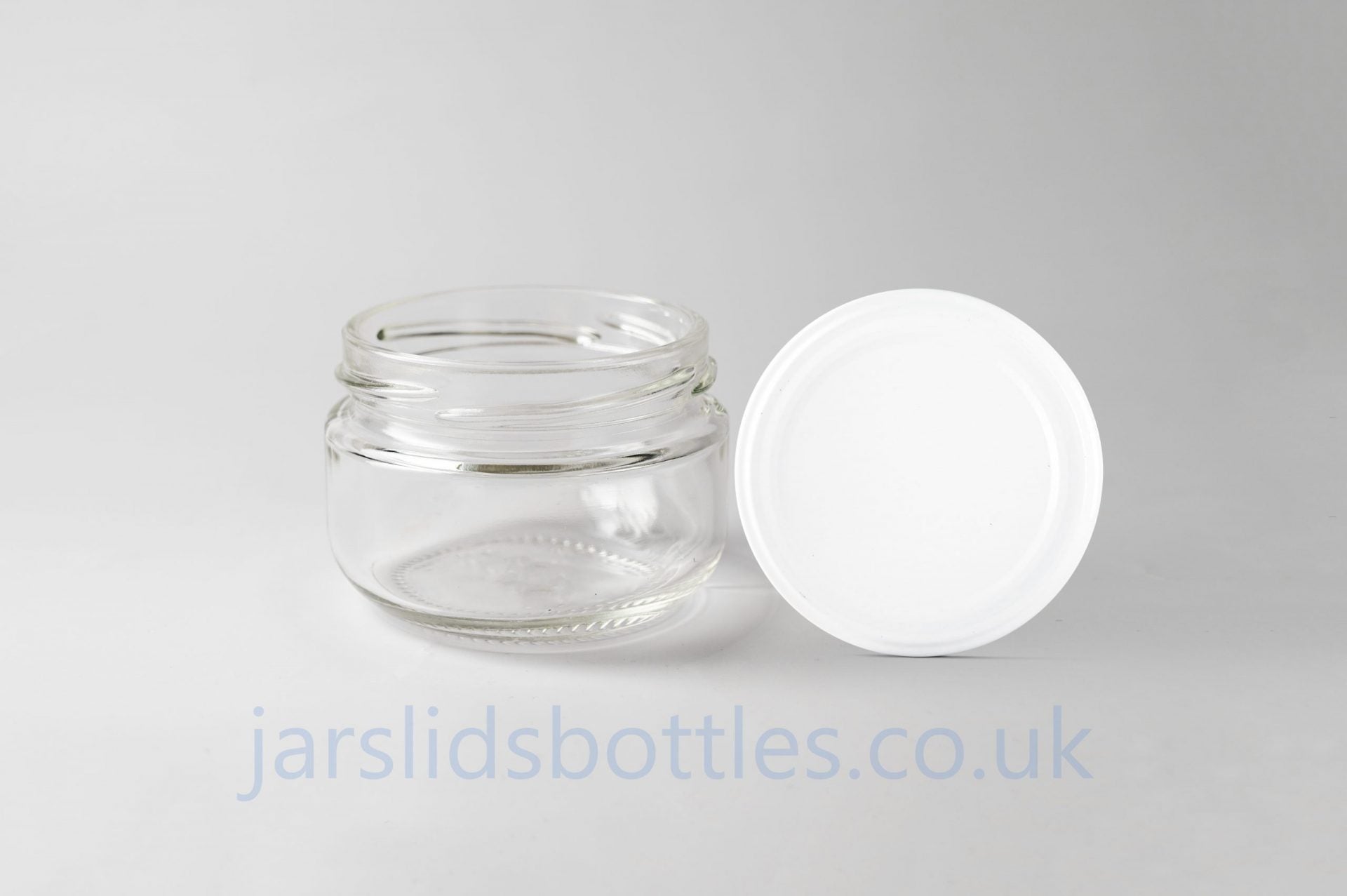 Glass jar 100 ml Caviar. Variety of lids included.