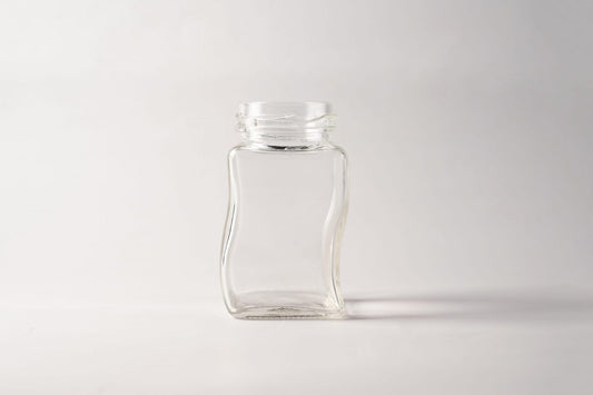 Glass jar 106 ml Zigzag. Lids included.