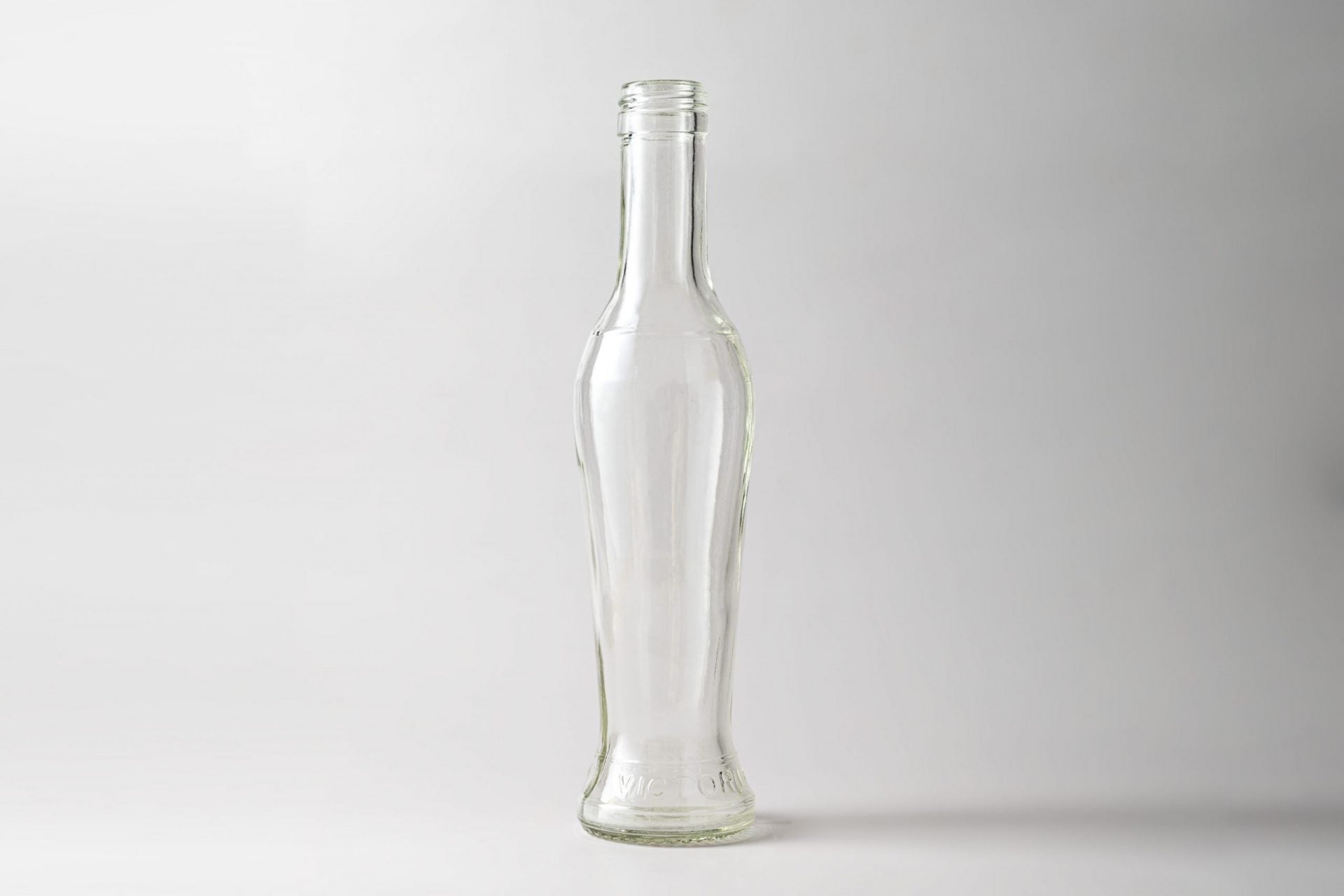 Glass bottle 200ml Amphora. Screw caps. 