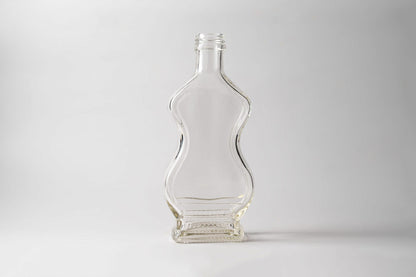 Glass bottle 250ml Onda. Coming with screw caps. 