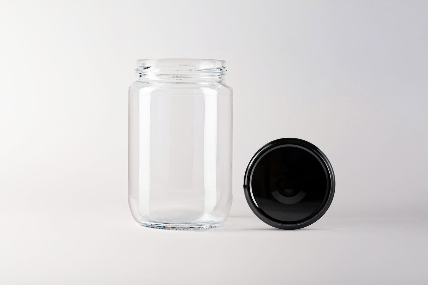 Glass jar 720ml Pickle black lids 